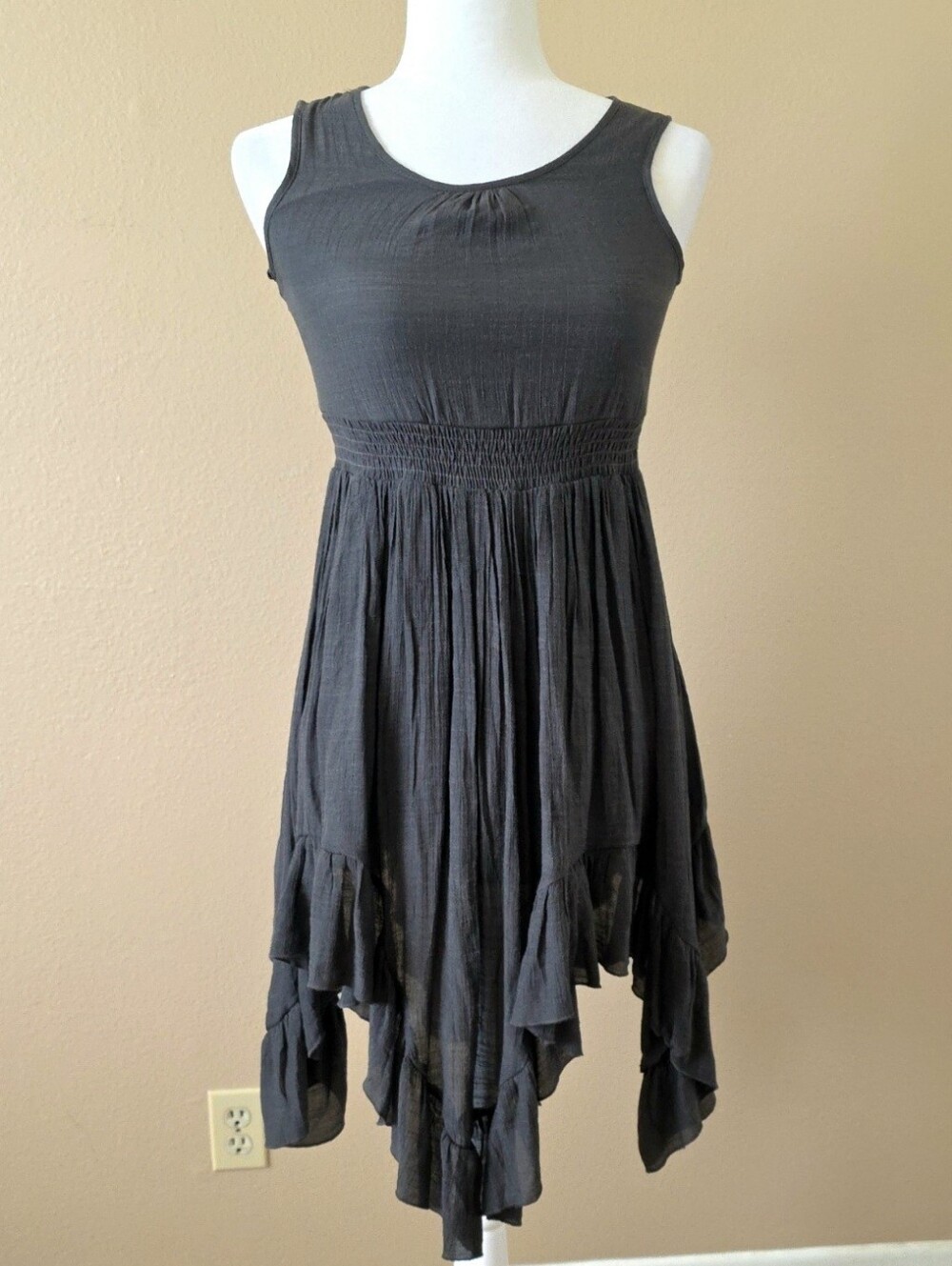 Mia Joy by Joyfolie Gray Gemma Boho Handkerchief Hem Midi Dress - Size 6